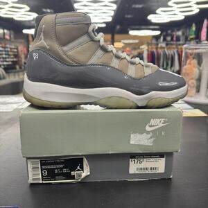 Jordan 11 Cool Grey Pre Owned